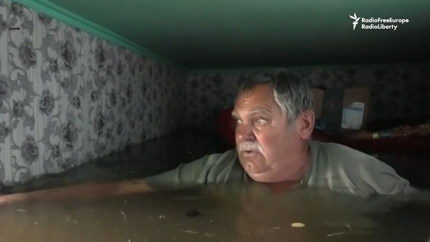 „To je pomoc bratrského národa,“ vzkazuje ukrajinský farmář ze zatopené obce